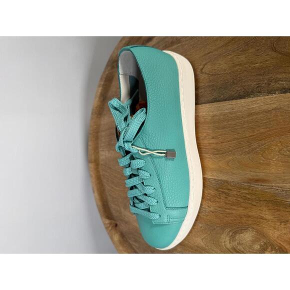 Santoni Teal Pebbled NWB Leather Low-Top Sneakers Women’s US 6 Luxury Designer